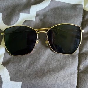 Pink Lily Sunglasses